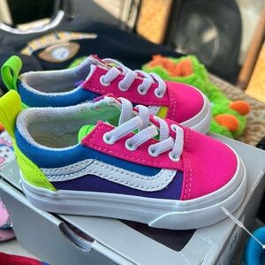 Vans toddler size 5 bright, multicolored